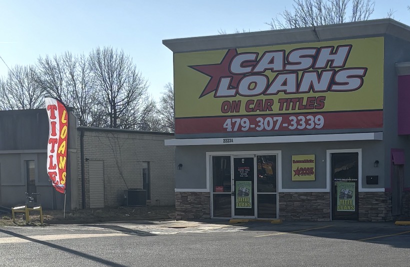 LoanMax Title Loans Logo