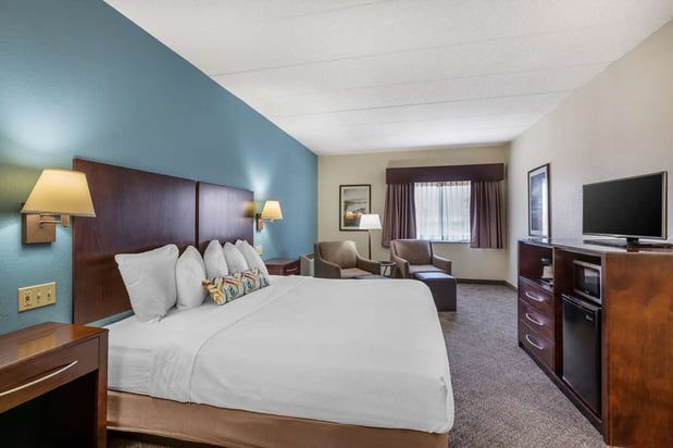 Images Best Western Port Clinton