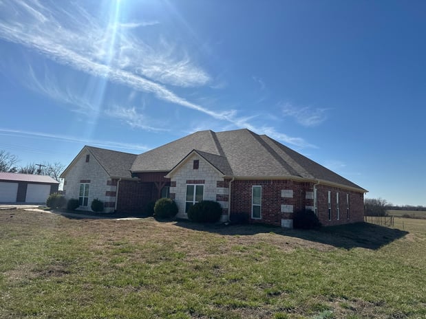 Images Near Me Roofing & Contracting