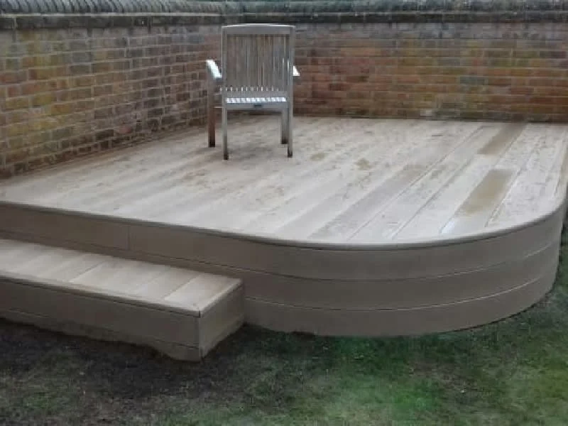 Images Milan Fencing & Landscaping