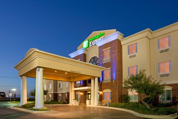 Images Holiday Inn Express & Suites San Angelo by IHG