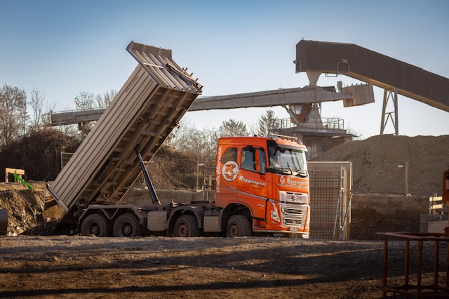 Bild 7 von Ragginger Rammtechnik Transport- u ErdbewegungsgesmbH