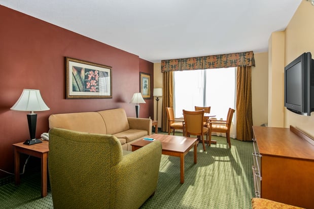 Images Holiday Inn & Suites Clearwater Beach by IHG