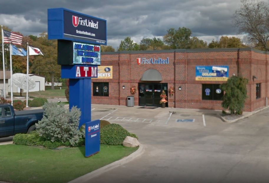 First United Bank - Durant Campus Image