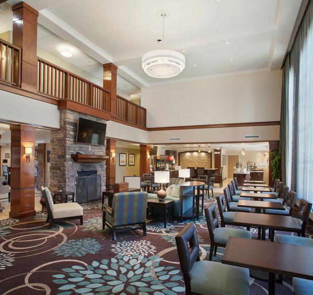 Images Staybridge Suites Fayetteville/Univ of Arkansas, an IHG Hotel