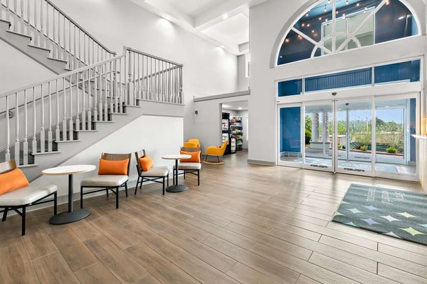 Images Spark by Hilton Commerce, GA