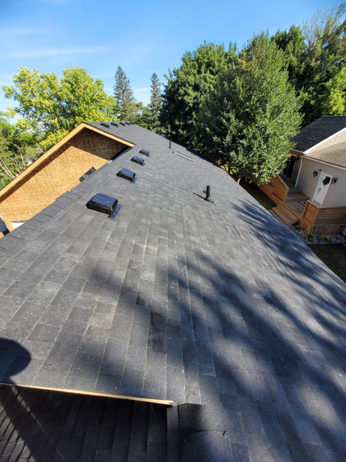 Images Ontario Certified Roofing