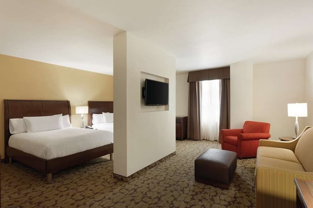 Images Hilton Garden Inn Rochester Downtown