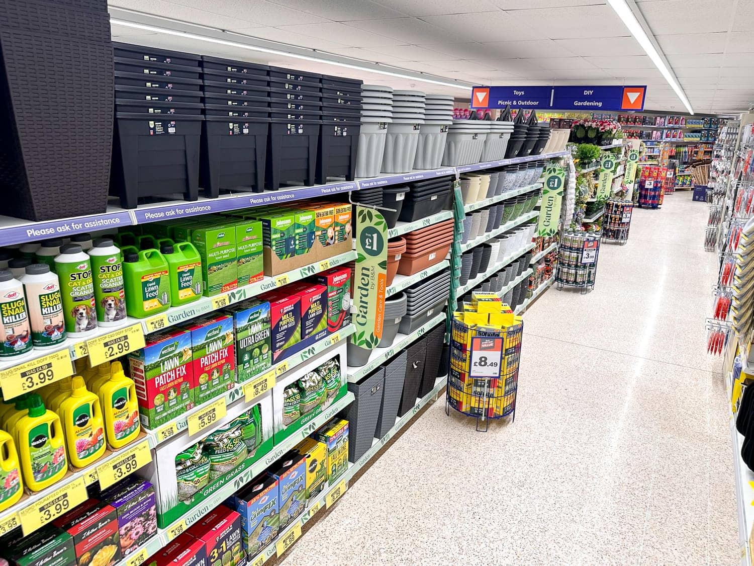 Images B&M Store