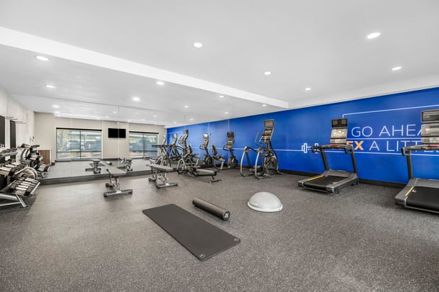 Images Holiday Inn Express & Suites Phoenix West - Tolleson by IHG