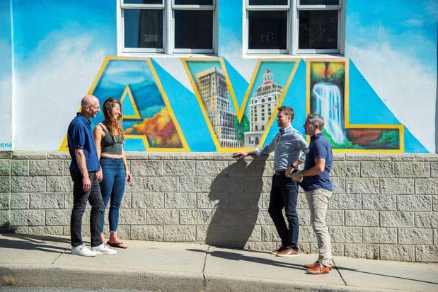 Images GreyBeard Realty