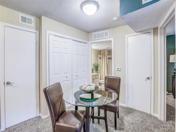 Images Trinity Square Apartments