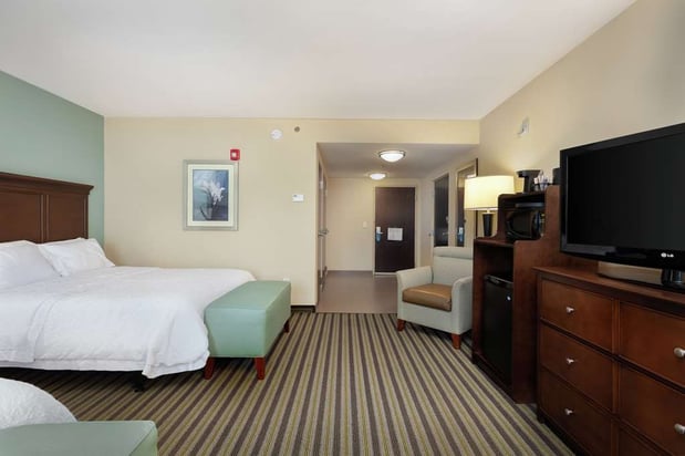 Images Hampton Inn & Suites Adairsville-Calhoun Area