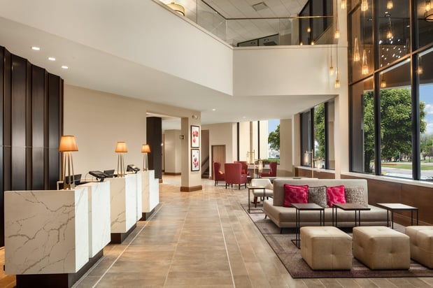 Images Crowne Plaza Dallas Market Ctr - Love Field by IHG