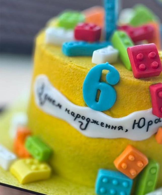 Images Yuliia Danyliuk Konditori