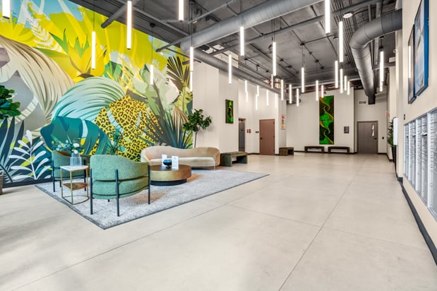 Images 555 Boulevard