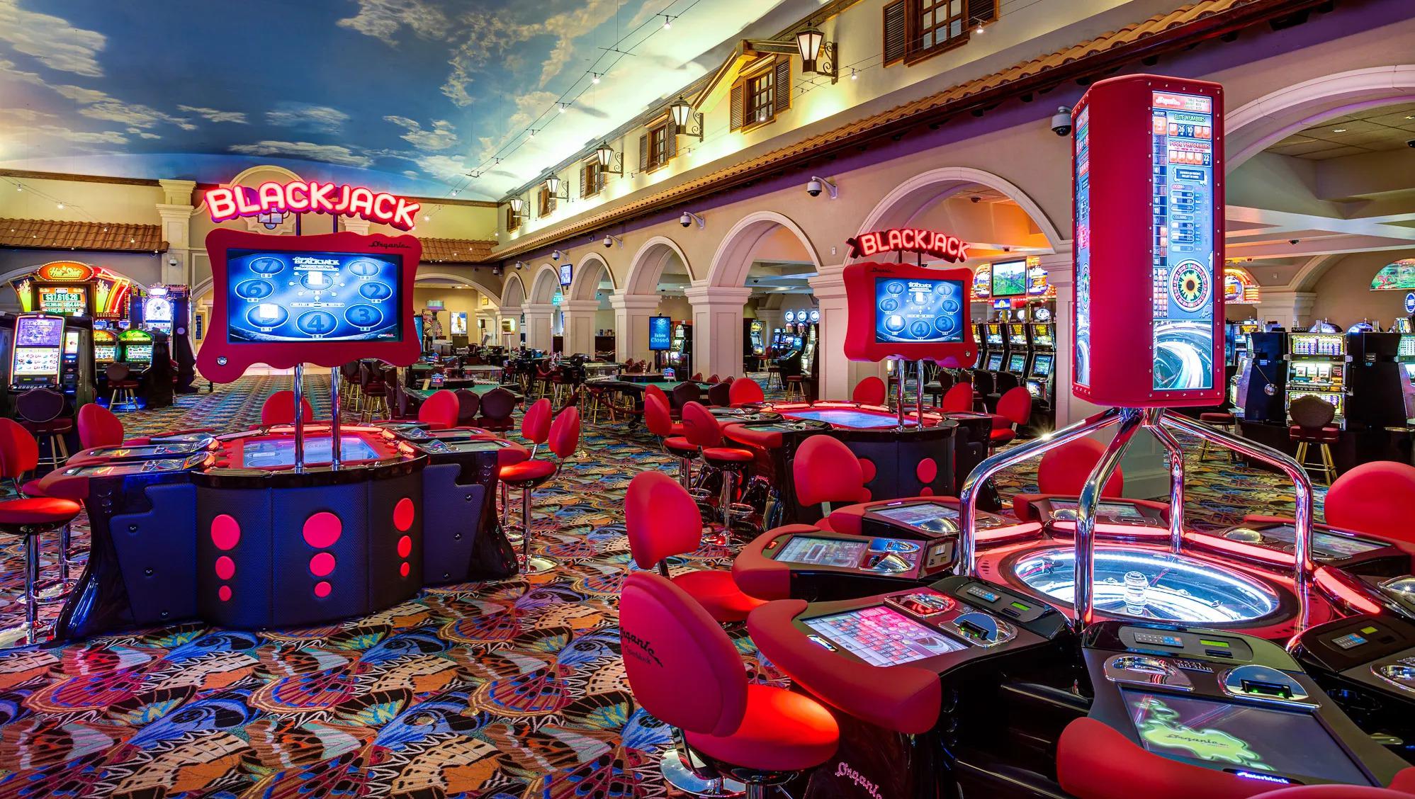 Lucky's 2nd Casino - Las Vegas, NV 89119 - (702)222-3340 | ShowMeLocal.com