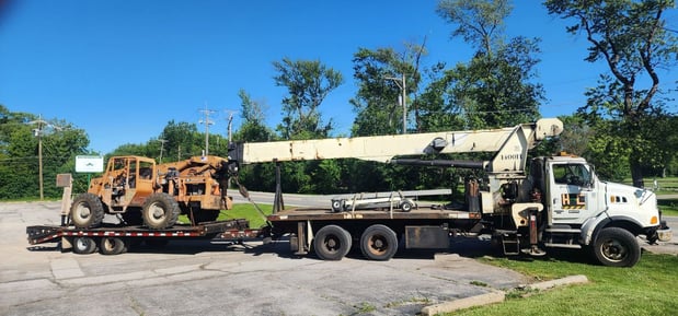 Images HWC Crane Service Inc.