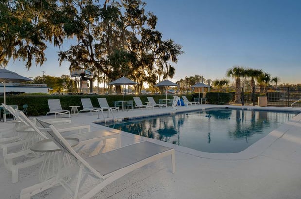 Images Spark by Hilton Savannah Midtown