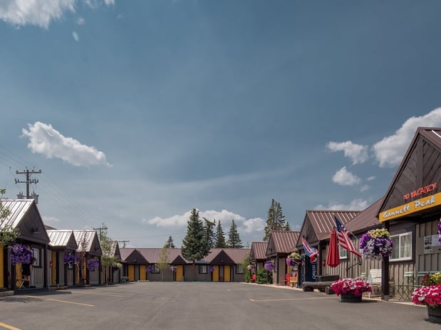 Images Gannett Peak Lodge