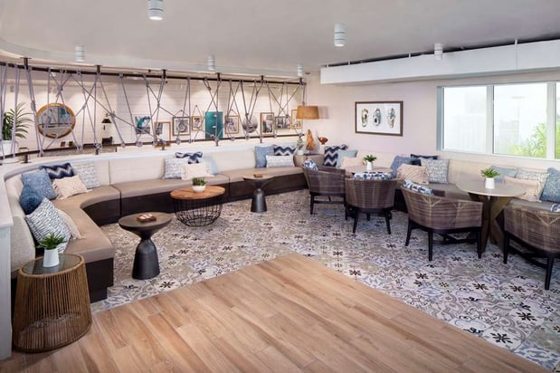 Images The Reach Key West, Curio Collection by Hilton