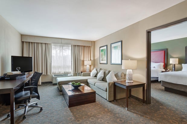 Images Crowne Plaza Houston Galleria Area by IHG