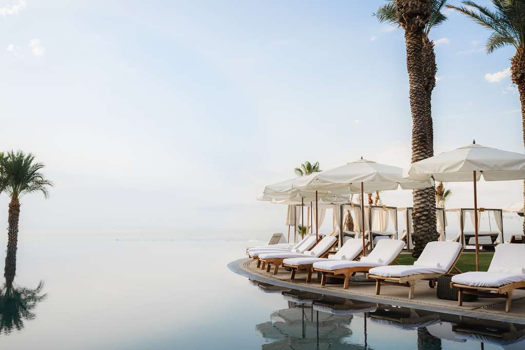 Hilton Los Cabos Beach & Golf Resort