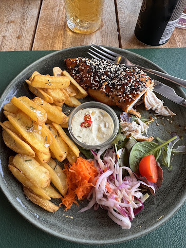 Max Garden Restaurant