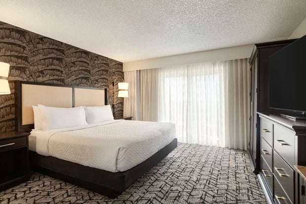 Images Embassy Suites by Hilton Fort Lauderdale 17th Street