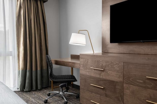 Images Embassy Suites by Hilton Nashville Airport