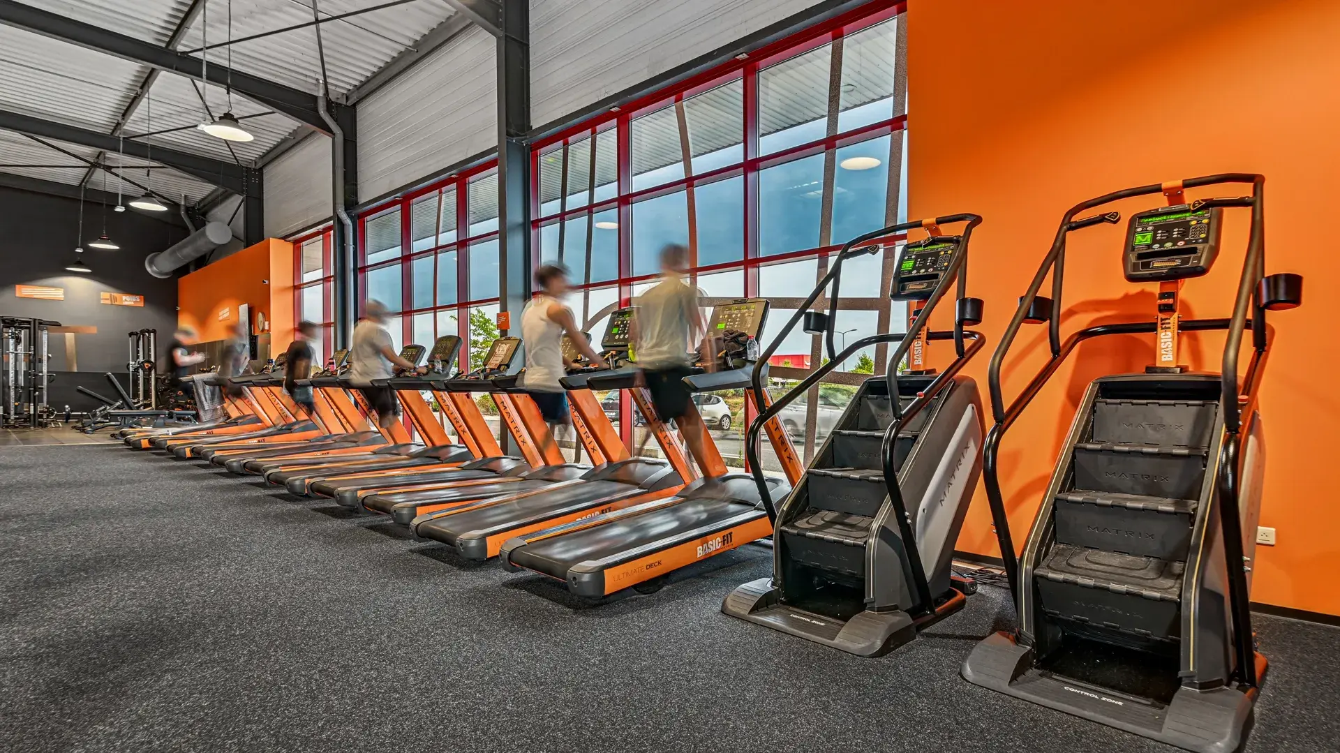 Images Basic-Fit 24/7