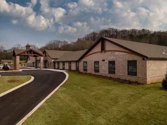 Images Lakeshore Senior Living