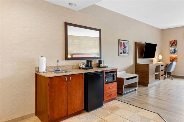 Images Hampton Inn & Suites Grove City