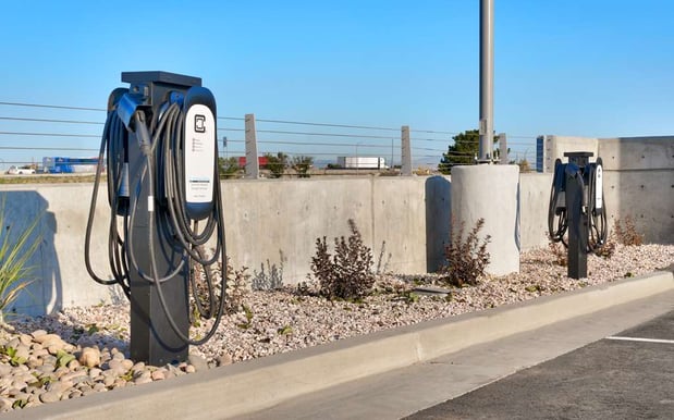 Images Tru by Hilton Clearfield Hill Air Force Base