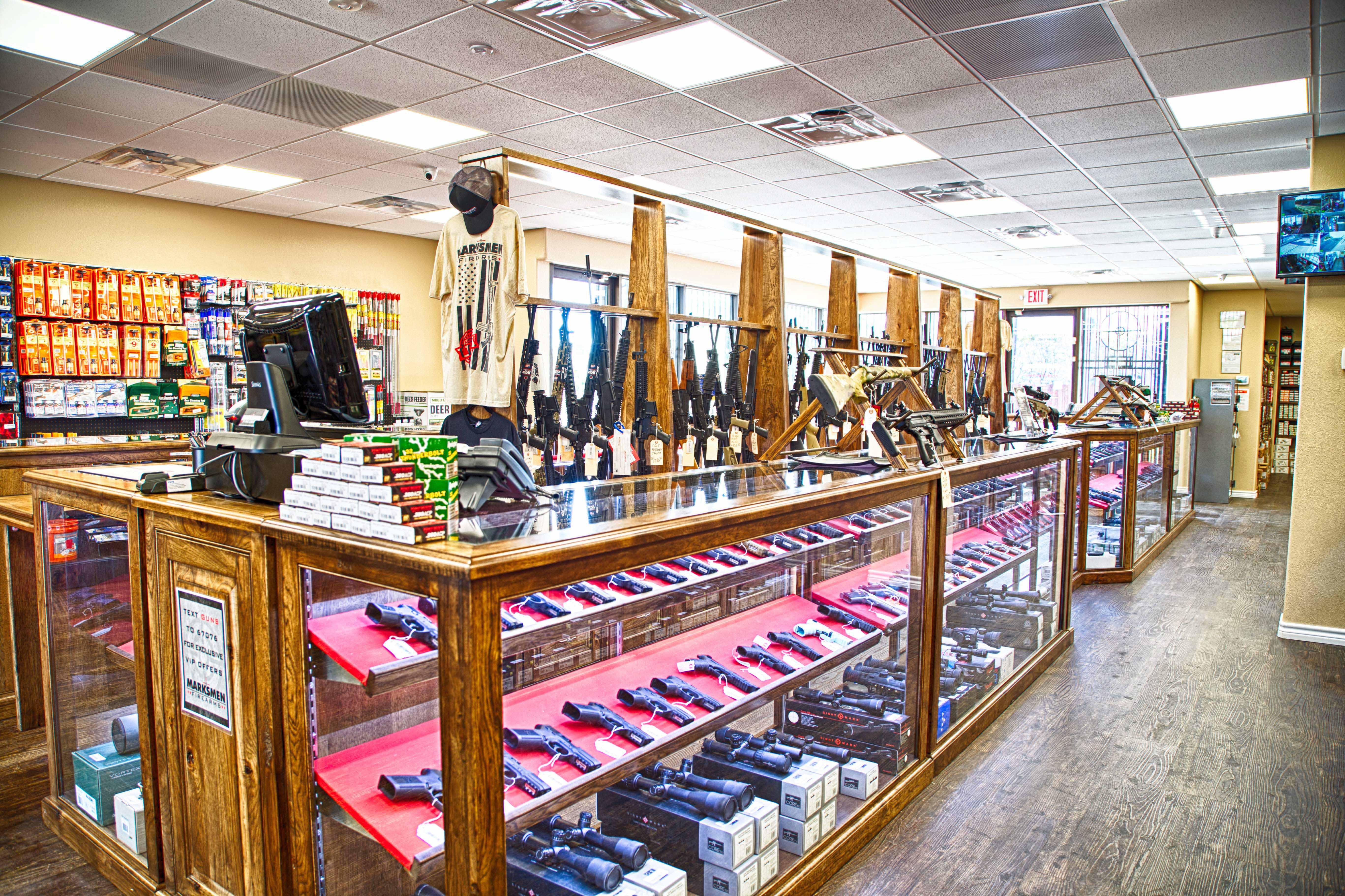 Handgun Display Case