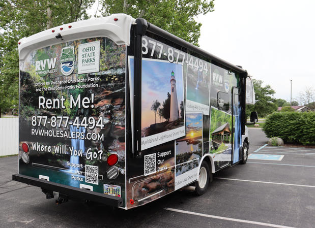 Images Standout Wraps