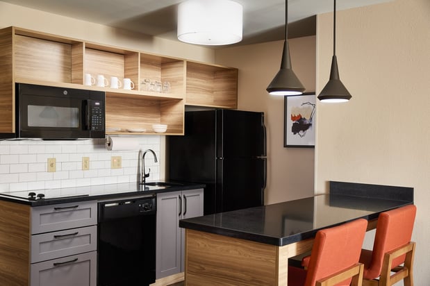Images Candlewood Suites Milwaukee Airport-Oak Creek by IHG