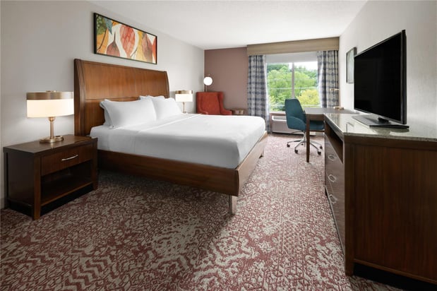 Images Hilton Garden Inn State College