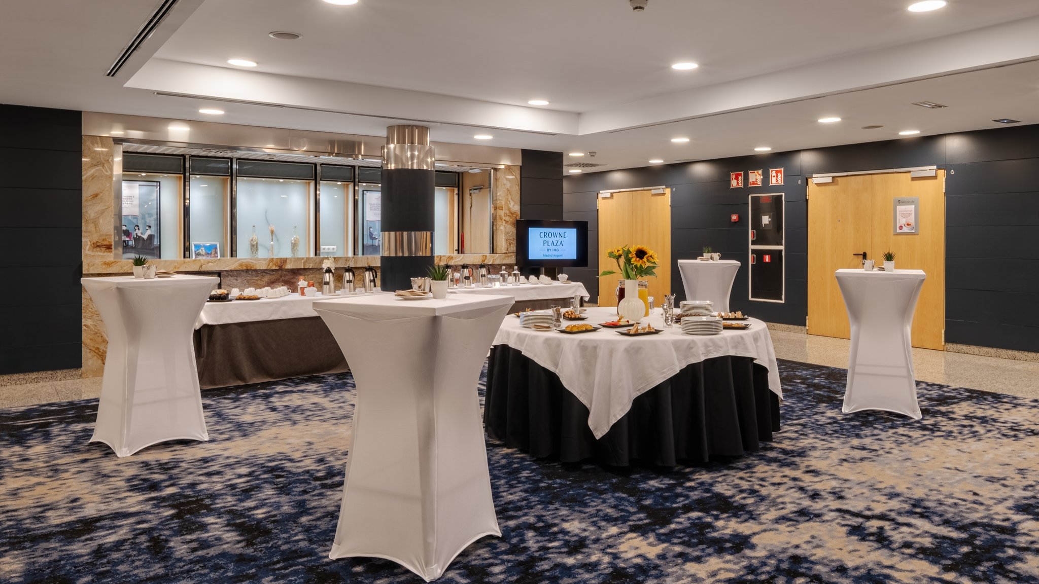 Images Crowne Plaza Madrid Airport by IHG