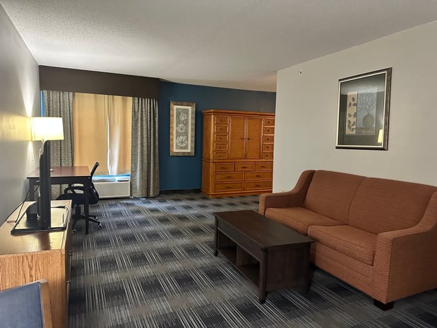 Images Holiday Inn Express & Suites Meriden by IHG
