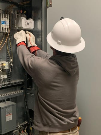 Images Hall's Premium Electric, LLC