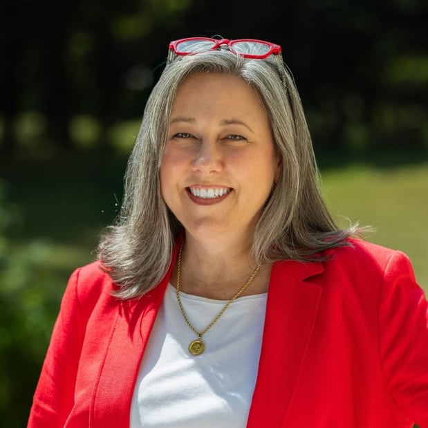 Images Scarlet Bell Torok - Real Estate Agent