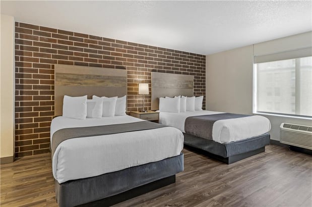 Images Executive Residency by Best Western Waterloo & Cedar Falls