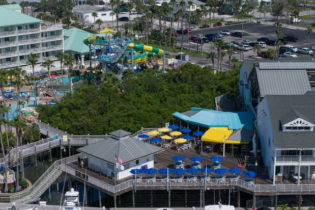 Images Holiday Inn & Suites Clearwater Beach S-Harbourside by IHG