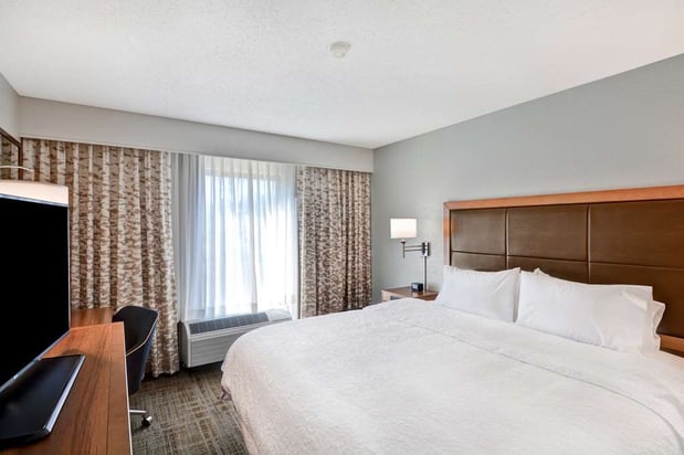 Images Hampton Inn Memphis-Poplar
