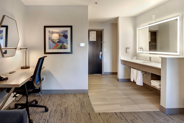 Images Holiday Inn Express Portland East - Troutdale by IHG