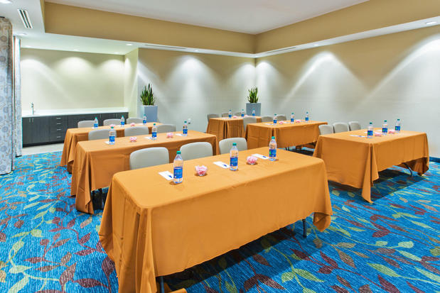 Images Candlewood Suites Corpus Christi-Naval Base Area by IHG