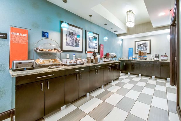 Images Hampton Inn Columbus-West