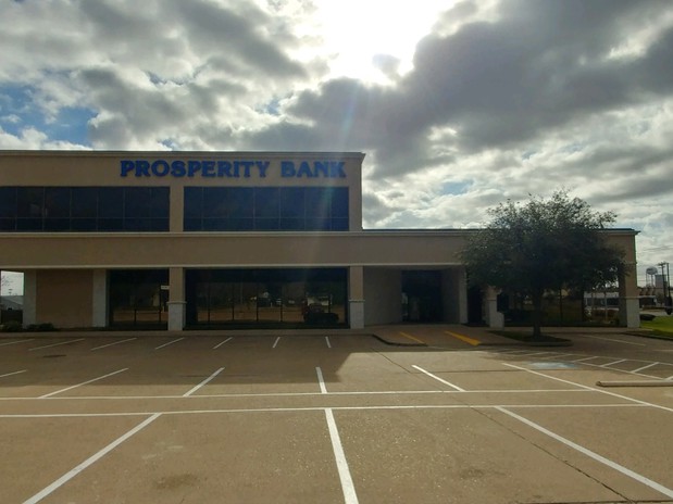 Images Prosperity Bank