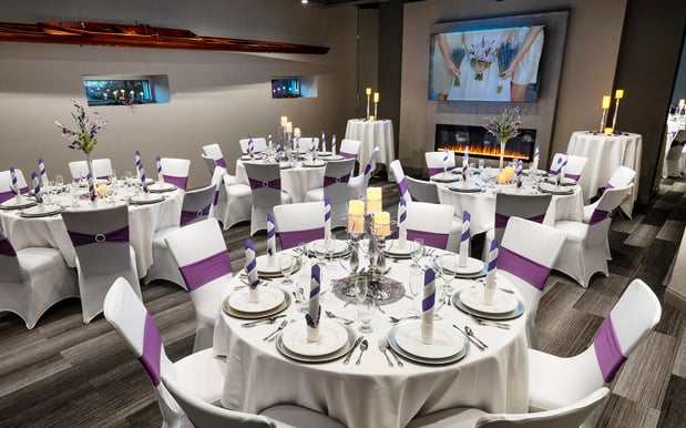 Images Holiday Inn Manhattan at the Campus by IHG